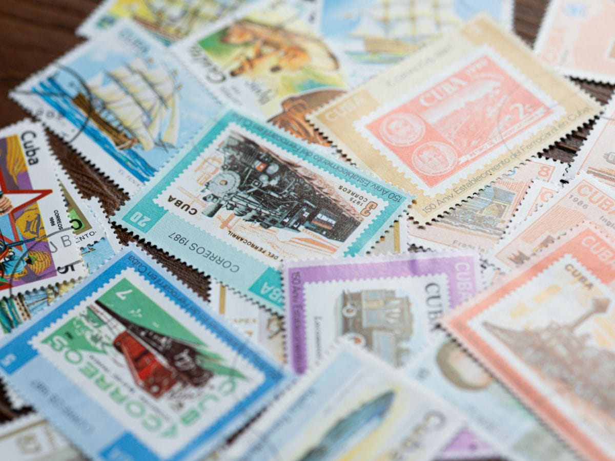 Best place to buy discount wedding stamps online for e-commerce store holiday shipping.