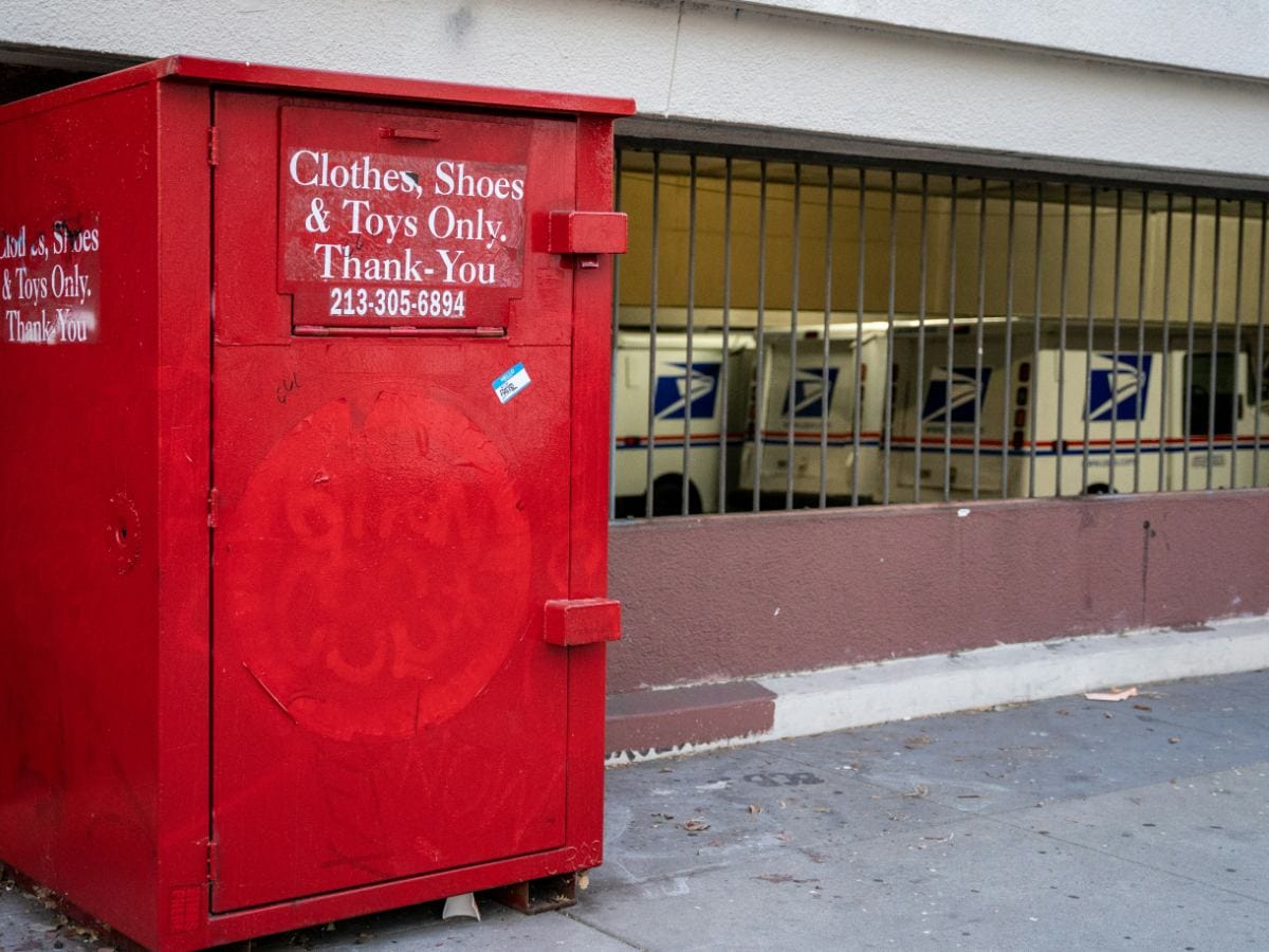 Vetting Suppliers: How to Choose the Best Online Stamp Vendors for Business